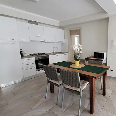 Lu Apartment